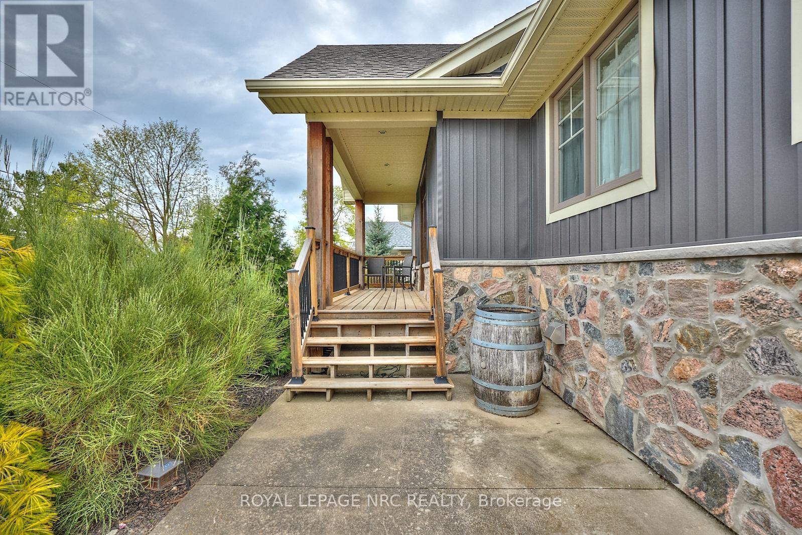 Property at 20 HENRY STREET image 4