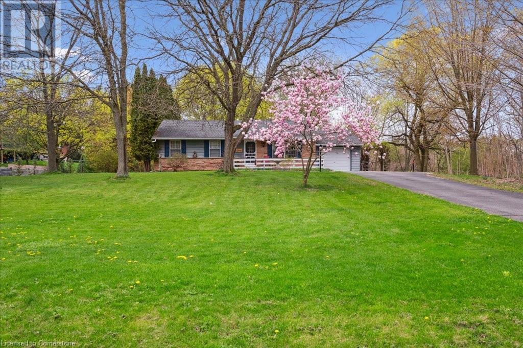 Property at 39 BANNOCKBURN Road image 4