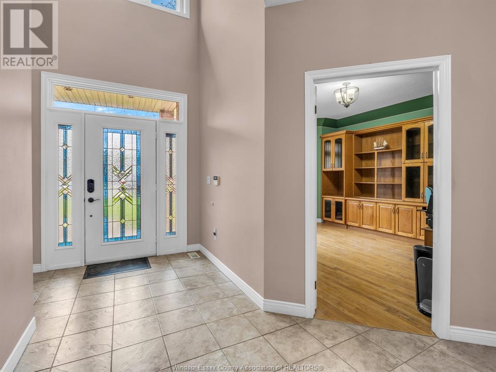 Property at 351 FRANK AVENUE image 4