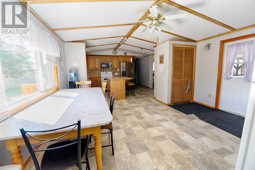 120 North Avenue, Enchant, Alberta  T0K 0V0 - Photo 10 - A2218118