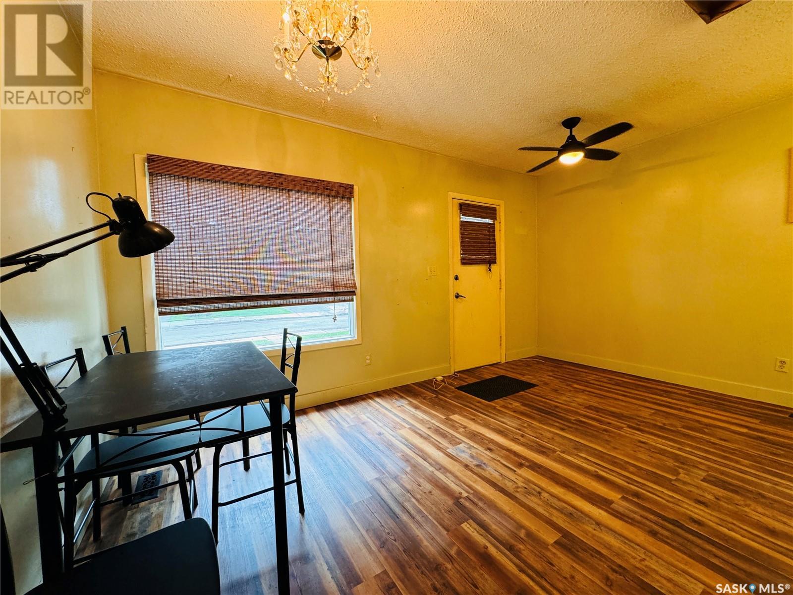 834 L Avenue N, Saskatoon, Saskatchewan  S7L 2R4 - Photo 5 - SK004763