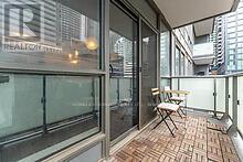 401 - 8 Mercer Street, Toronto, Ontario  M5V 0C4 - Photo 16 - C12126650
