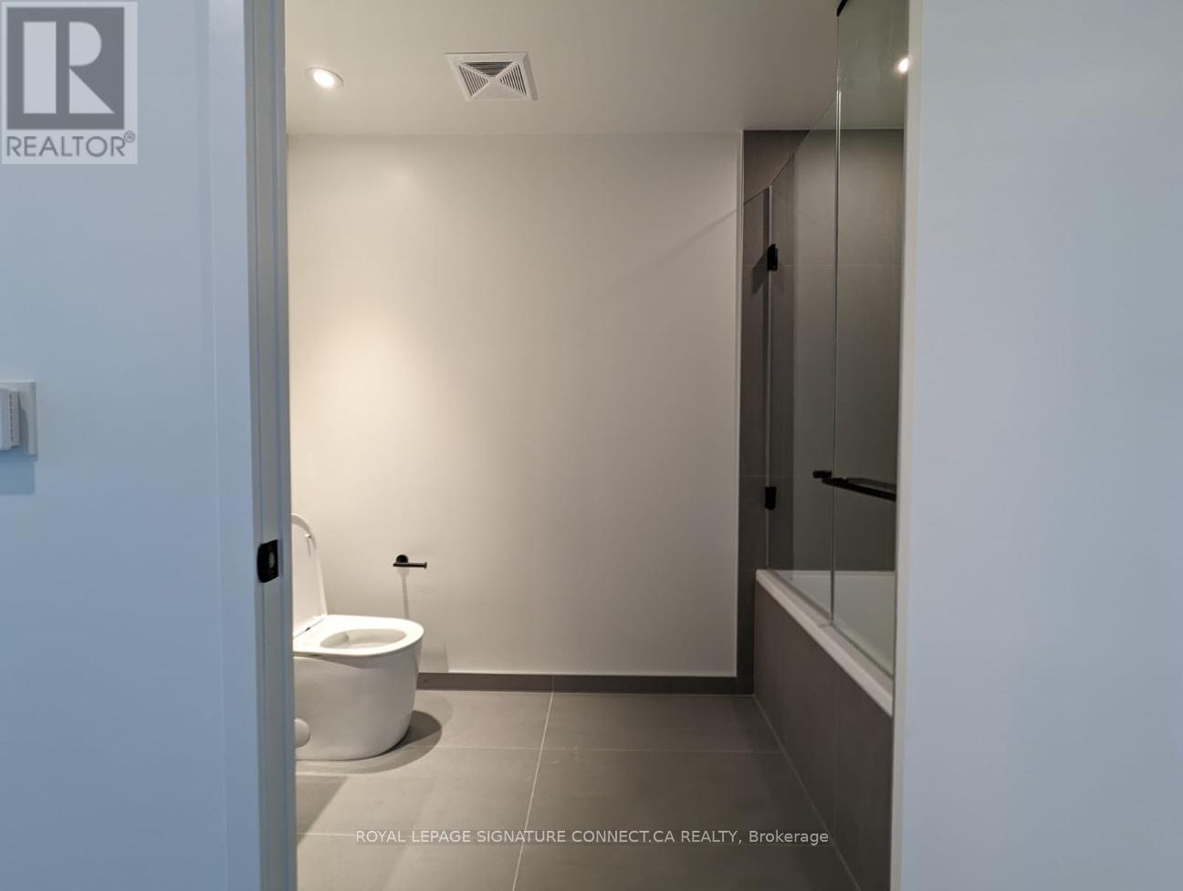 1411 - 55 Charles Street E, Toronto, Ontario  M4Y 0J1 - Photo 8 - C12126674
