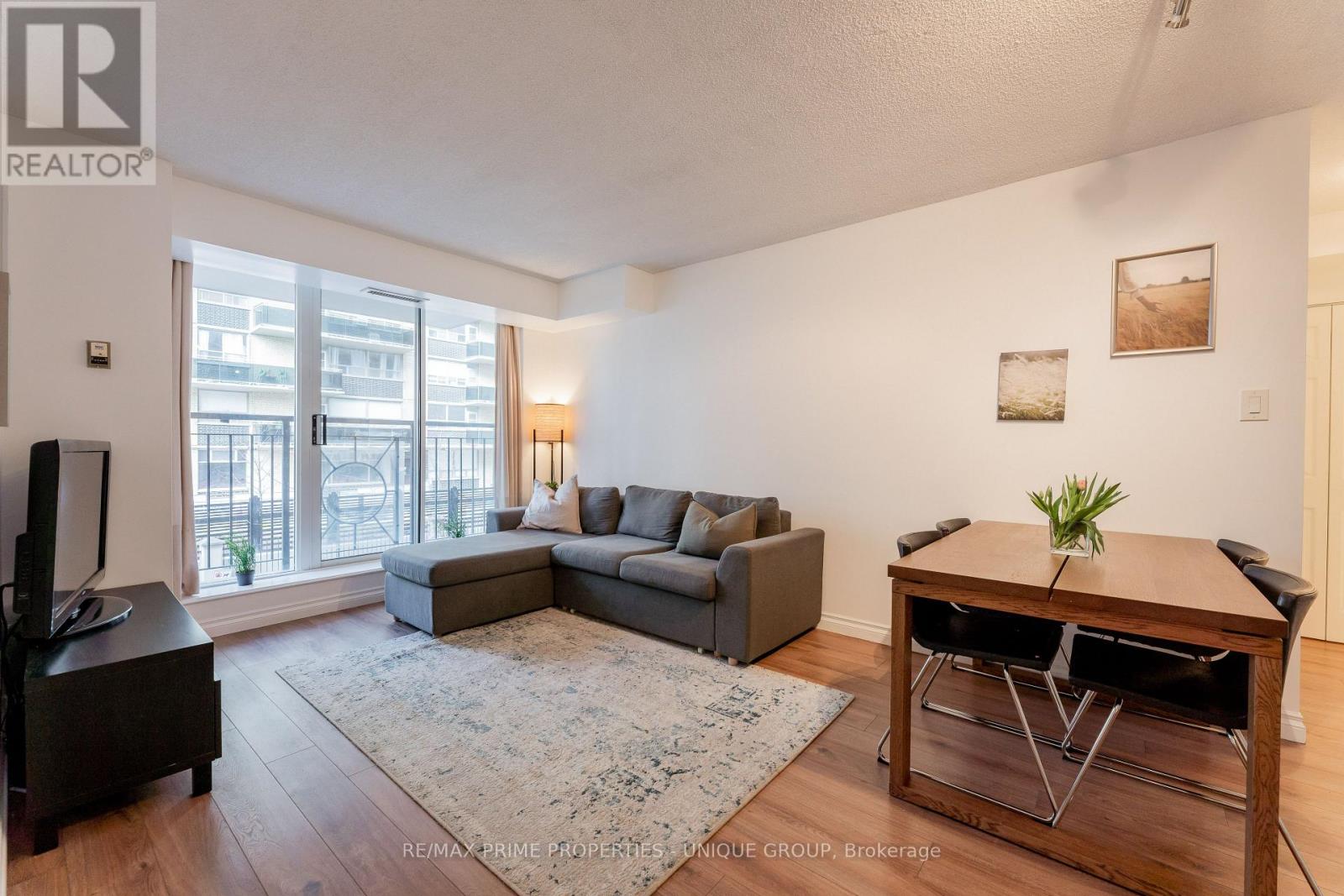 211 - 188 Redpath Avenue, Toronto (Mount Pleasant West), Ontario  M4P 3J2 - Photo 10 - C12126694