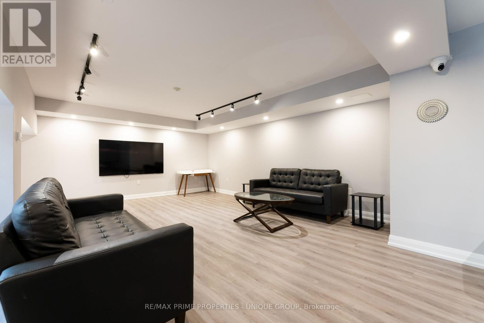 211 - 188 Redpath Avenue, Toronto, Ontario  M4P 3J2 - Photo 23 - C12126694