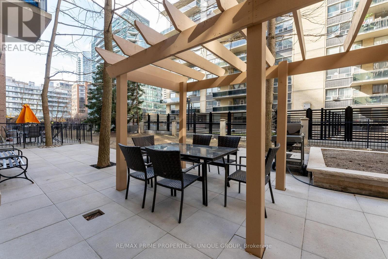 211 - 188 Redpath Avenue, Toronto, Ontario  M4P 3J2 - Photo 25 - C12126694