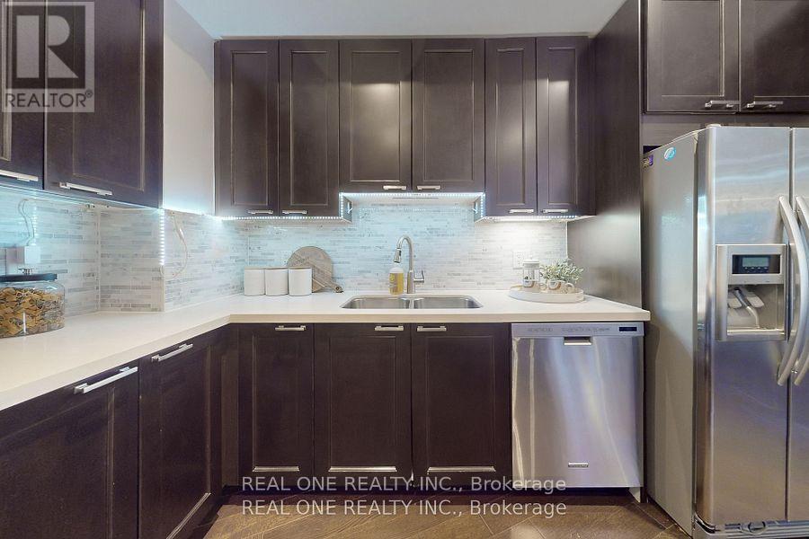 Th 49 - 115 Harrison Garden Boulevard, Toronto, Ontario  M2N 0C9 - Photo 13 - C12126711