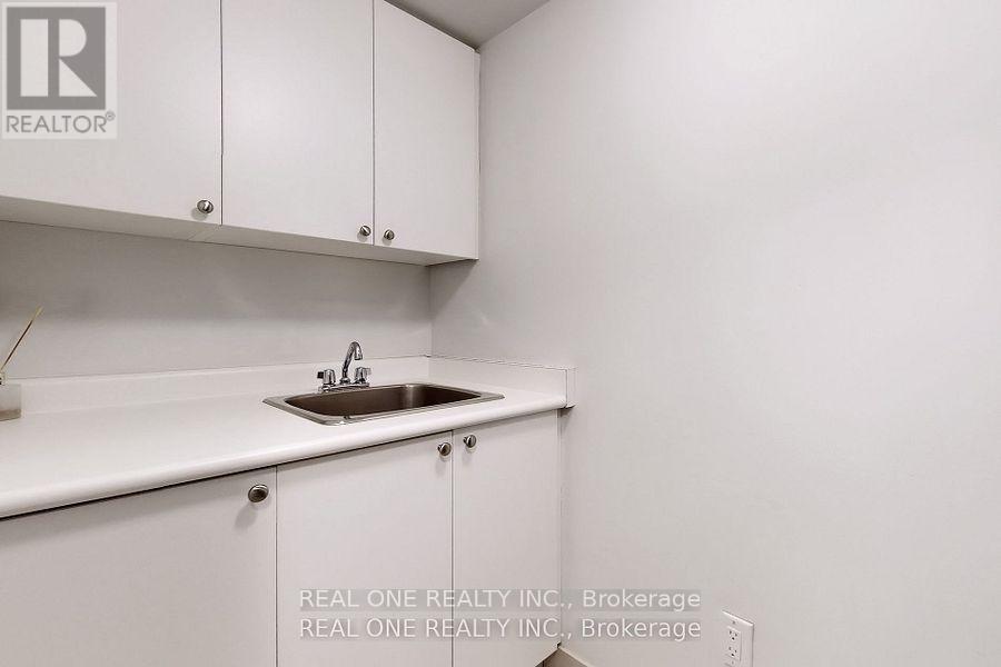 Th 49 - 115 Harrison Garden Boulevard, Toronto, Ontario  M2N 0C9 - Photo 32 - C12126711