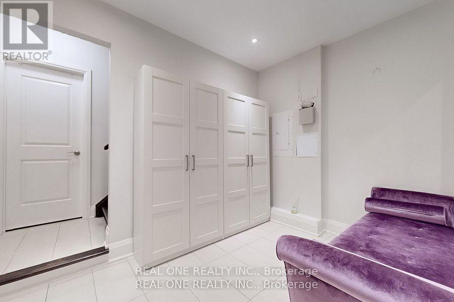Th 49 - 115 Harrison Garden Boulevard, Toronto, Ontario  M2N 0C9 - Photo 35 - C12126711