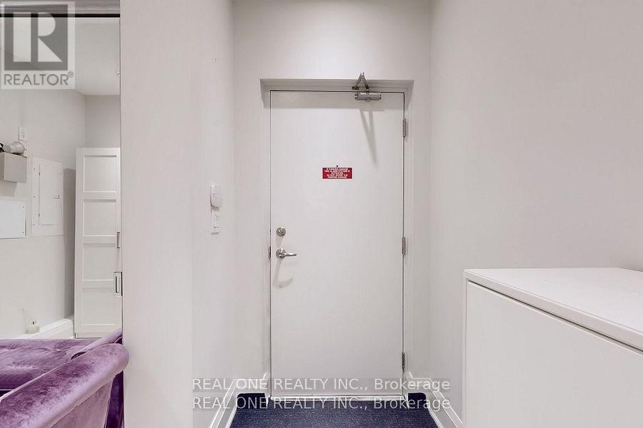 Th 49 - 115 Harrison Garden Boulevard, Toronto, Ontario  M2N 0C9 - Photo 36 - C12126711