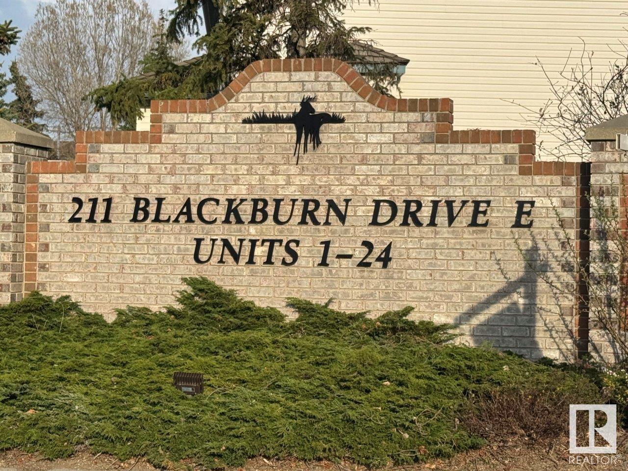 Property at #9 211 BLACKBURN DR E SW image 2