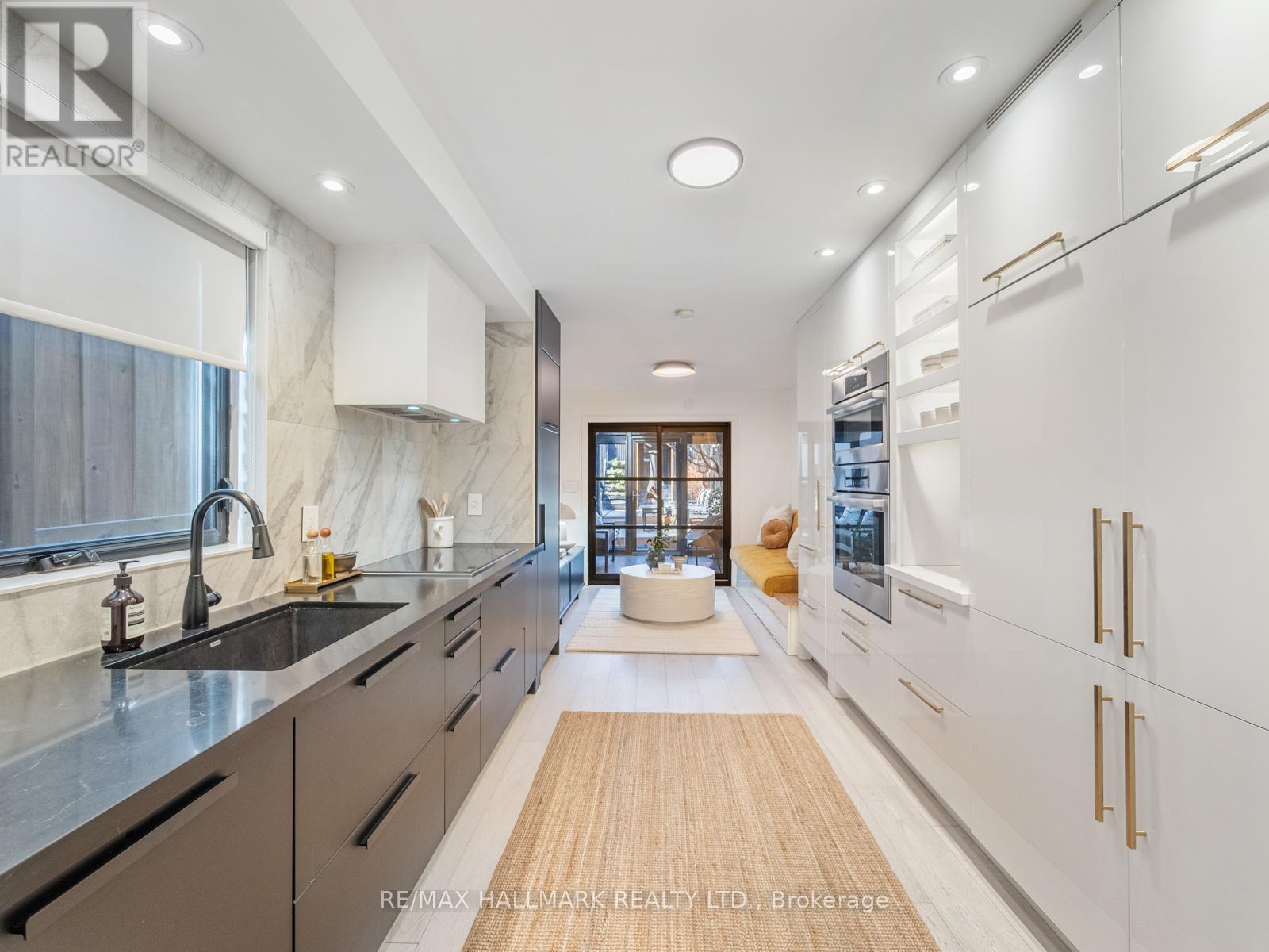 2 First Avenue, Toronto, Ontario  M4M 1W8 - Photo 11 - E12126742