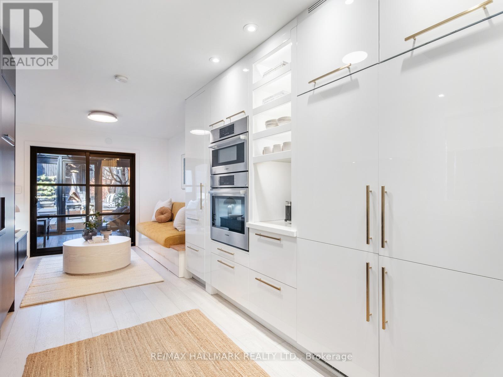 2 First Avenue, Toronto, Ontario  M4M 1W8 - Photo 12 - E12126742