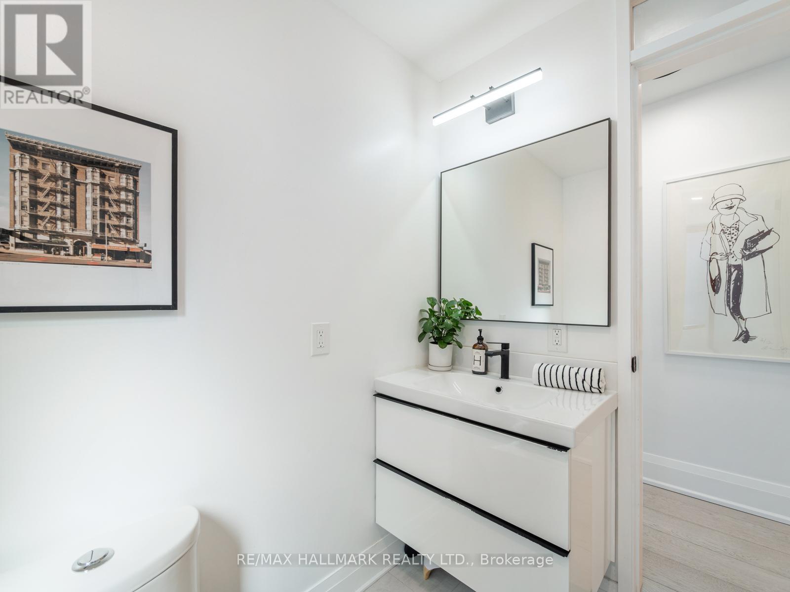 2 First Avenue, Toronto, Ontario  M4M 1W8 - Photo 26 - E12126742