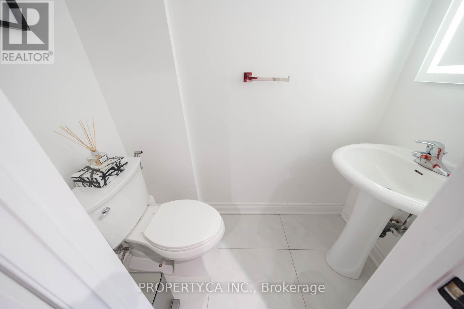 227 - 308 John Street, Markham, Ontario  L3T 0A7 - Photo 17 - N12126679