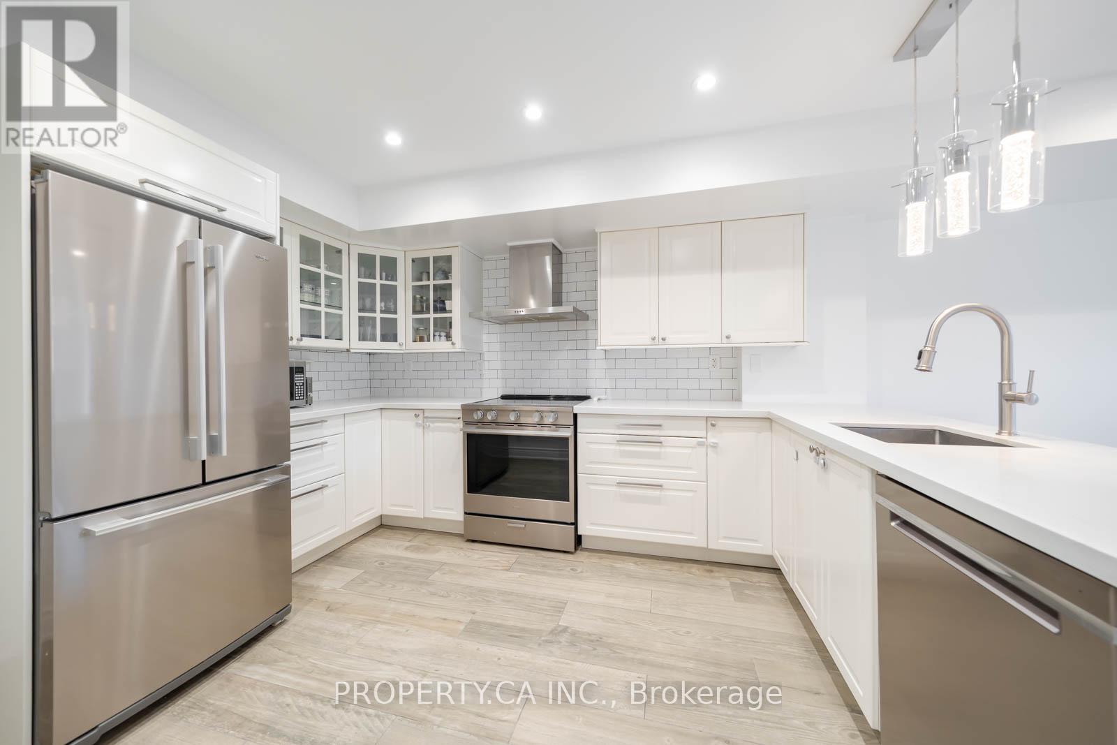 227 - 308 John Street, Markham (Aileen-Willowbrook), Ontario  L3T 0A7 - Photo 4 - N12126679