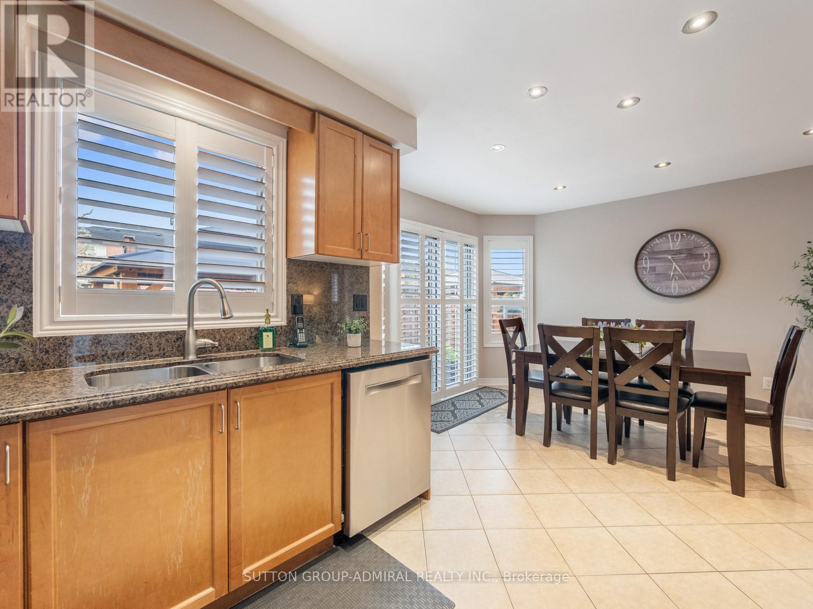 59 Orion Avenue, Vaughan (Vellore Village), Ontario  L4H 0B8 - Photo 13 - N12126689