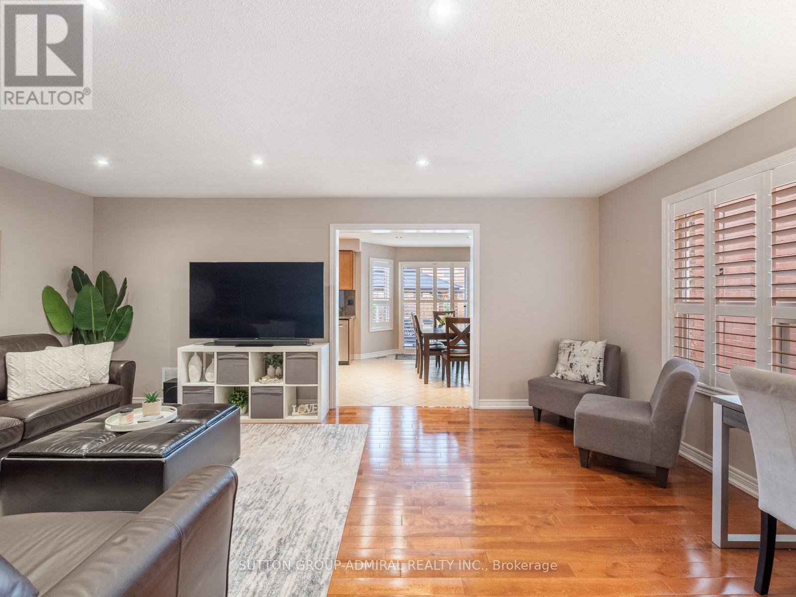 Property at 59 ORION AVENUE image 3