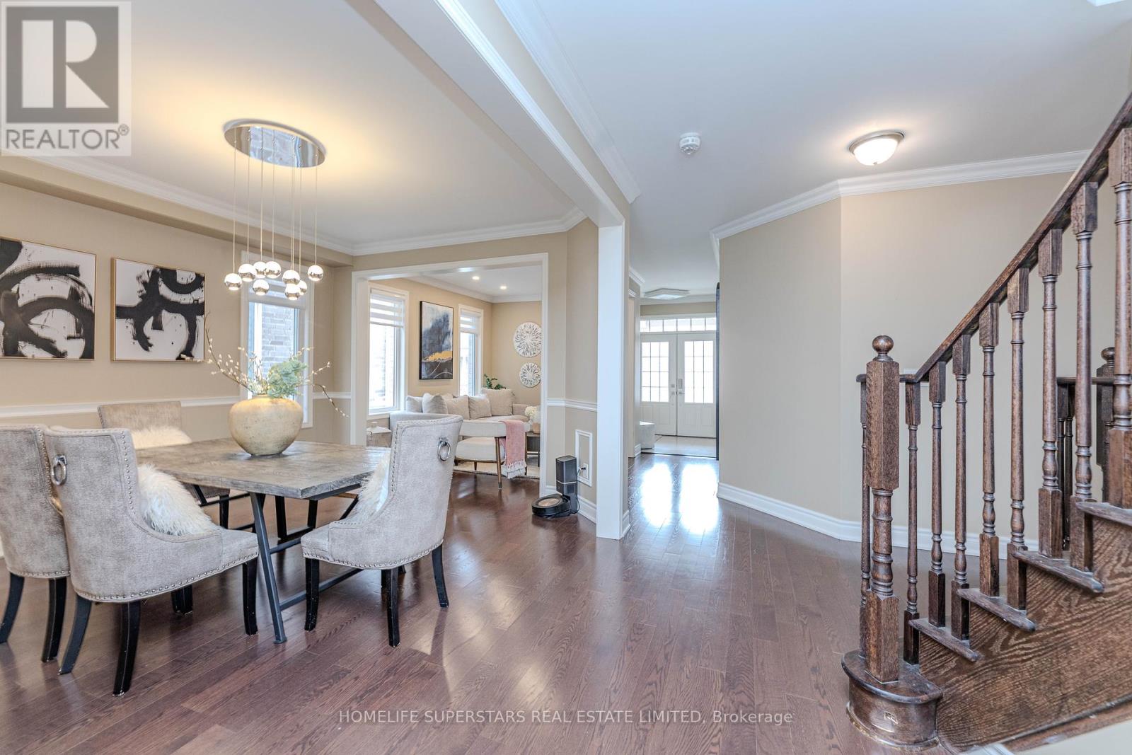 50 Romanelli Crescent, Bradford West Gwillimbury, Ontario  L3Z 0X7 - Photo 10 - N12126699