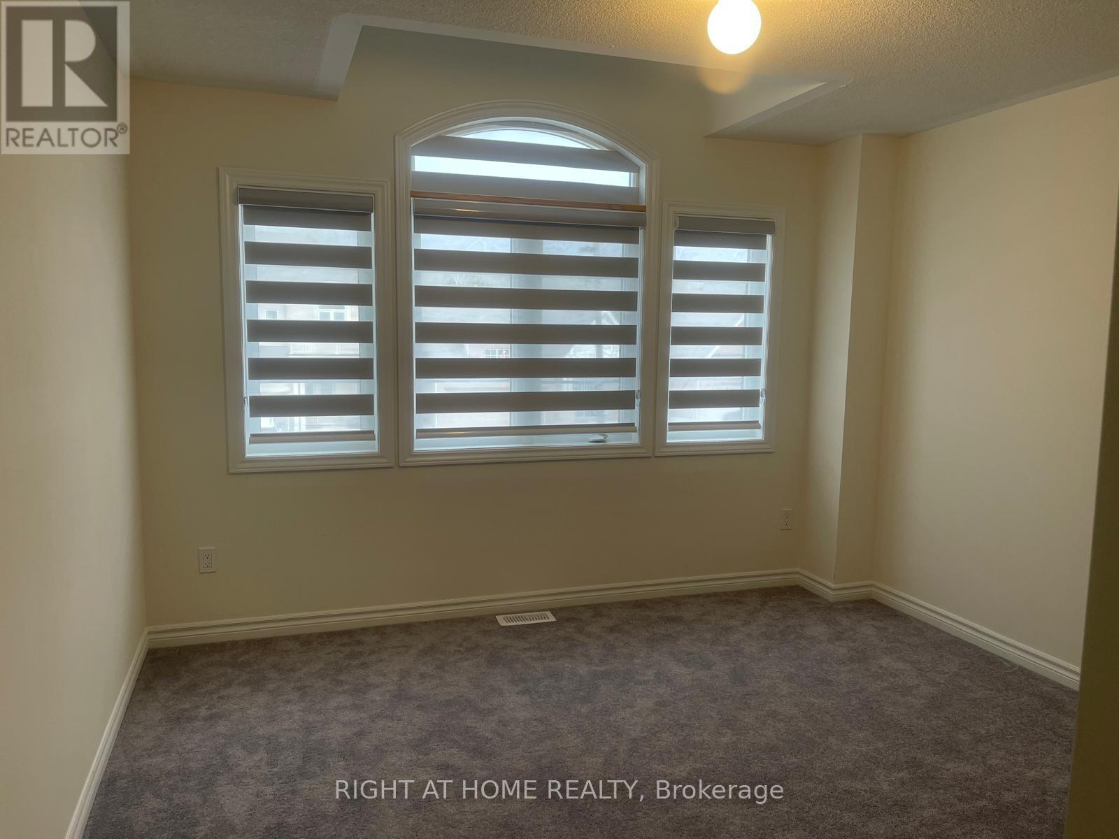 128 Hawkins Street, Georgina, Ontario  L0E 1R0 - Photo 8 - N12126713