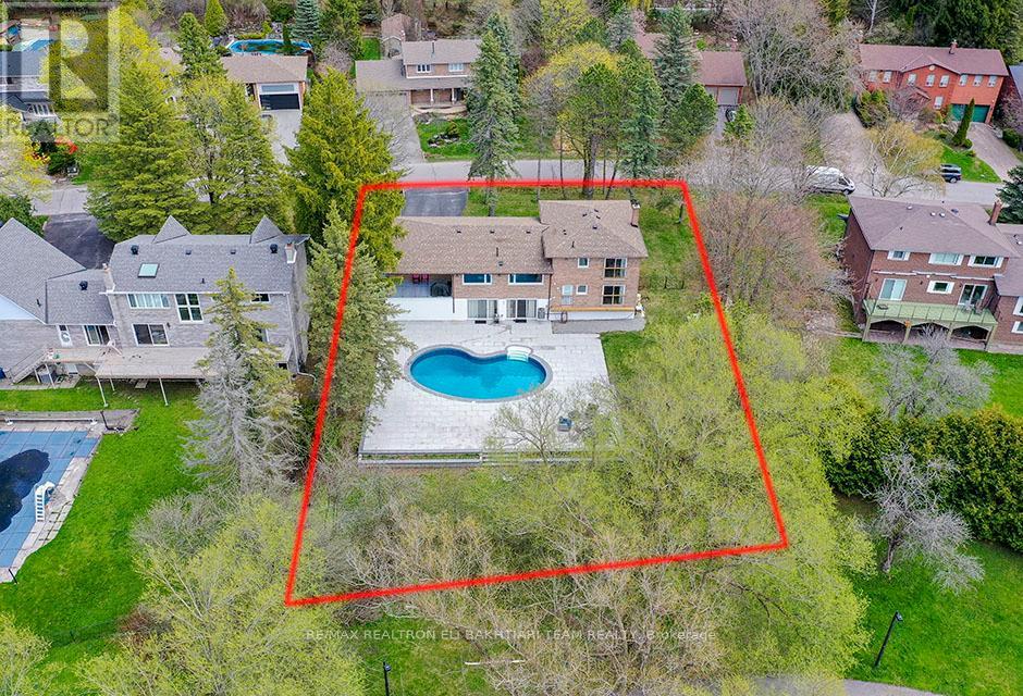 Property at 56 CYNTHIA CRESCENT image 4