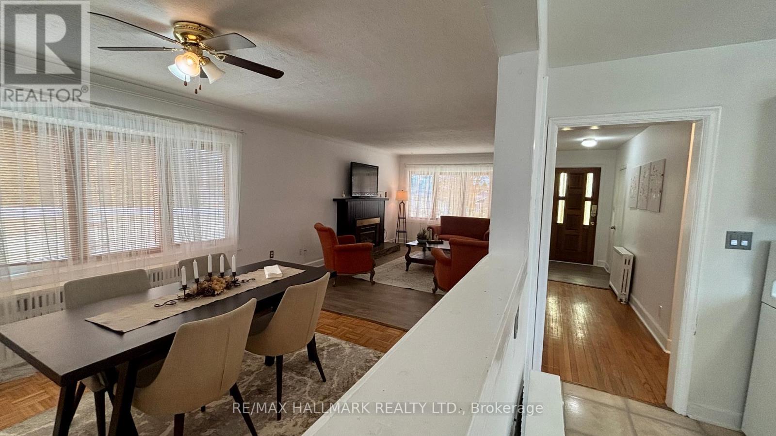 294 Mcmillan Drive, Georgina, Ontario  L4P 3C5 - Photo 11 - N12126795