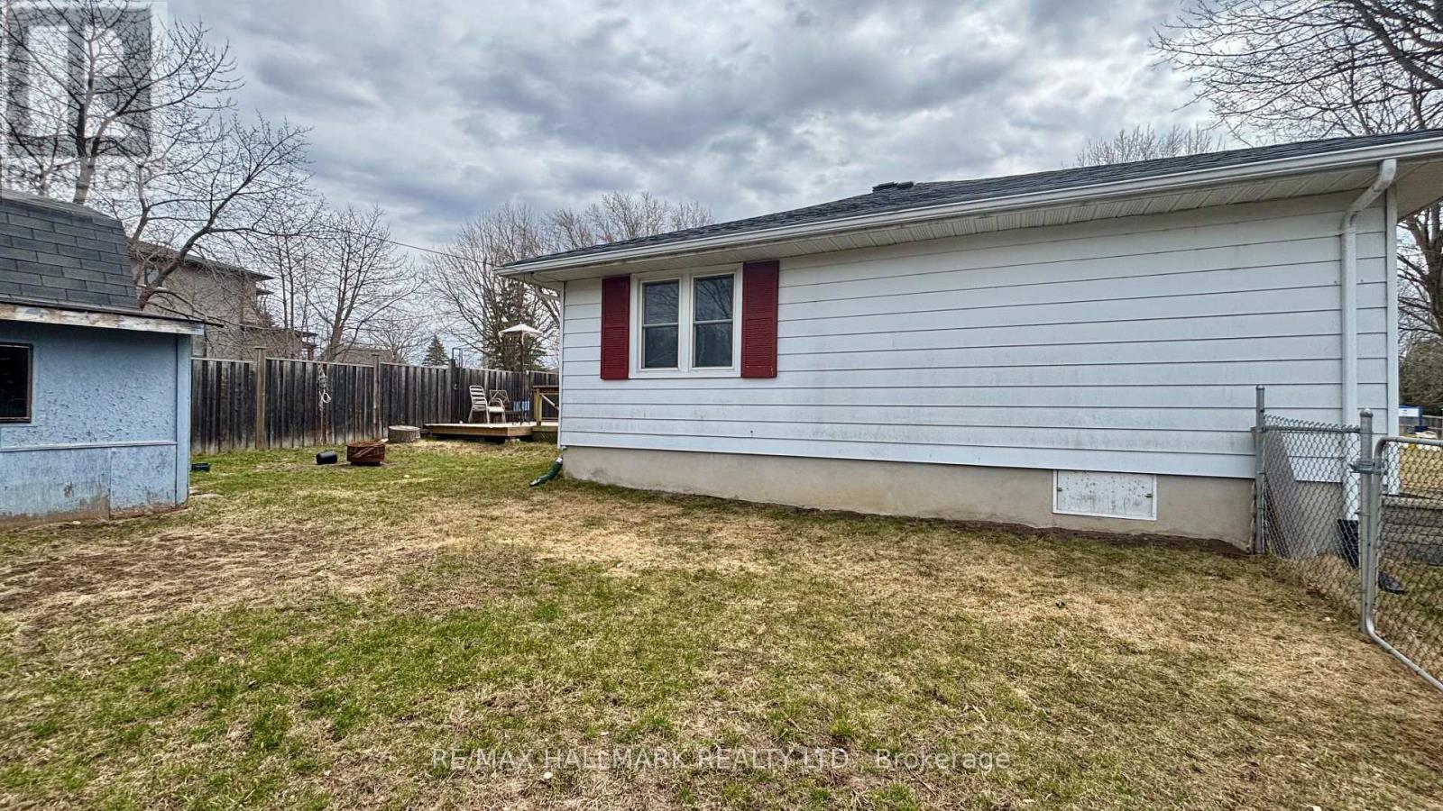 294 Mcmillan Drive, Georgina, Ontario  L4P 3C5 - Photo 26 - N12126795