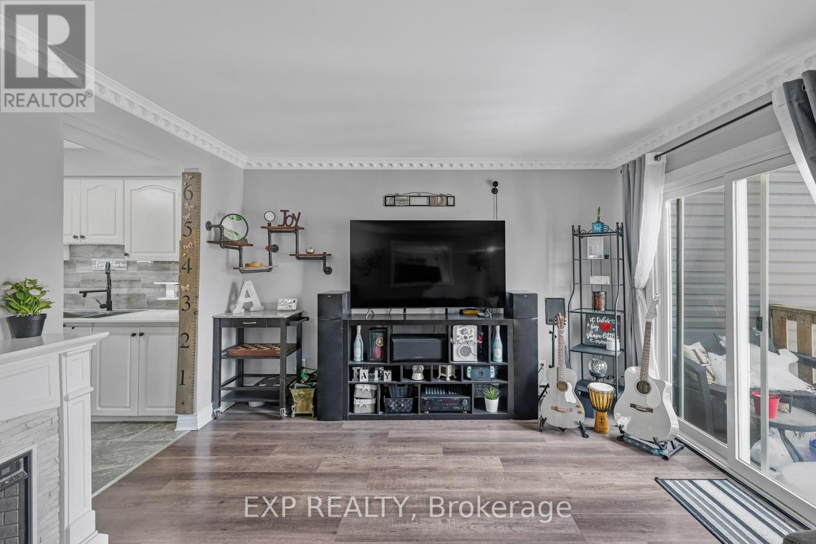 2 - 113 North Street, Georgina, Ontario  L0E 1R0 - Photo 11 - N12126802