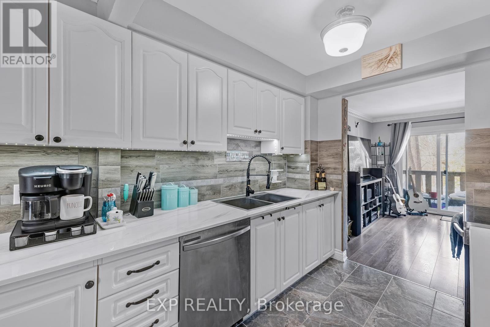 2 - 113 North Street, Georgina, Ontario  L0E 1R0 - Photo 16 - N12126802