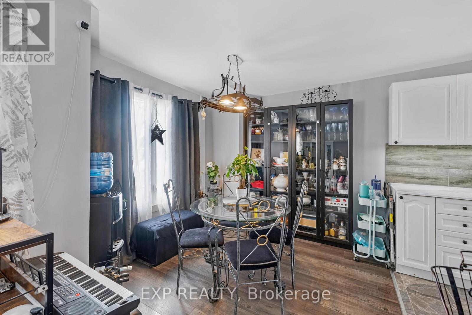 2 - 113 North Street, Georgina, Ontario  L0E 1R0 - Photo 20 - N12126802