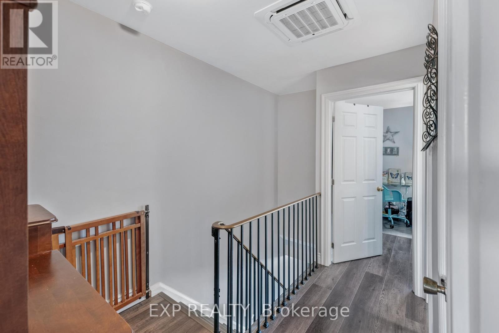 2 - 113 North Street, Georgina, Ontario  L0E 1R0 - Photo 23 - N12126802