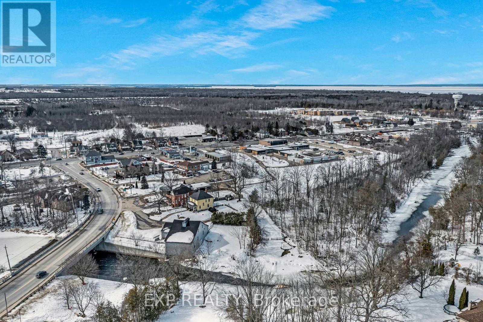 2 - 113 North Street, Georgina, Ontario  L0E 1R0 - Photo 37 - N12126802