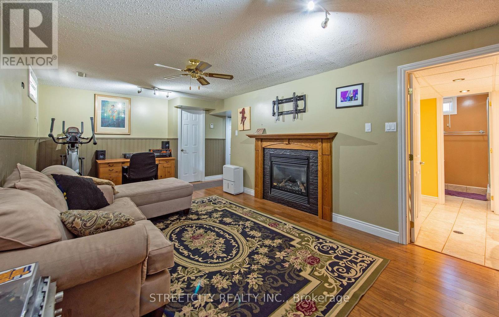 78 Sussex Place, London East, Ontario  N5Y 5H3 - Photo 34 - X12124493