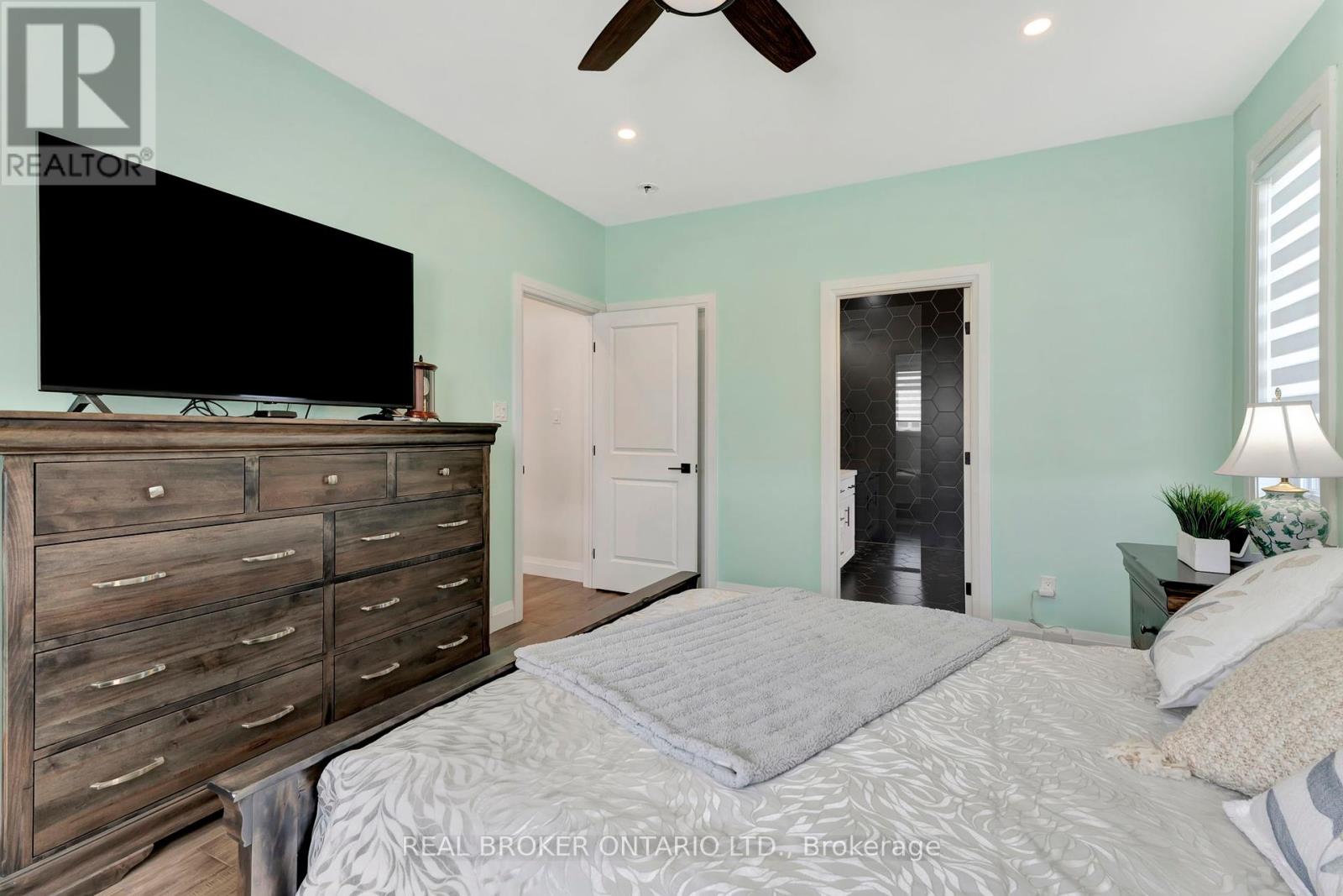 56532 Heritage Line, Bayham, Ontario  N0J 1Y0 - Photo 18 - X12042815