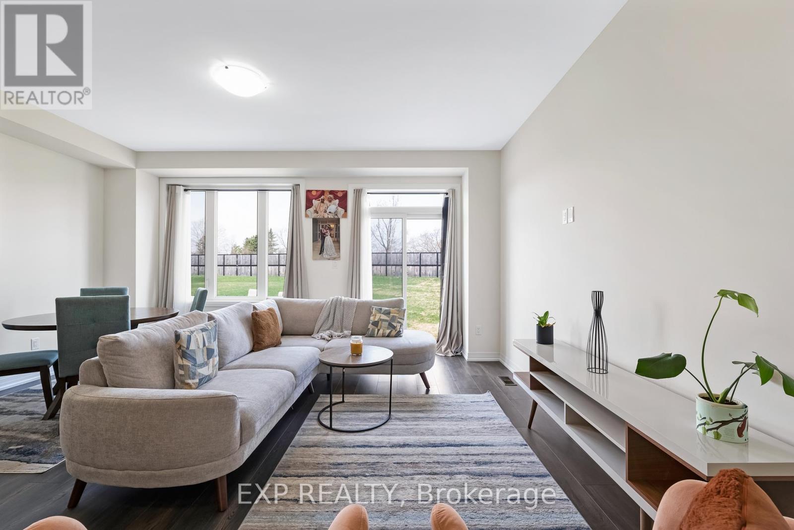 122 Turnberry Lane, Barrie, Ontario  L9J 0M3 - Photo 14 - S12126664