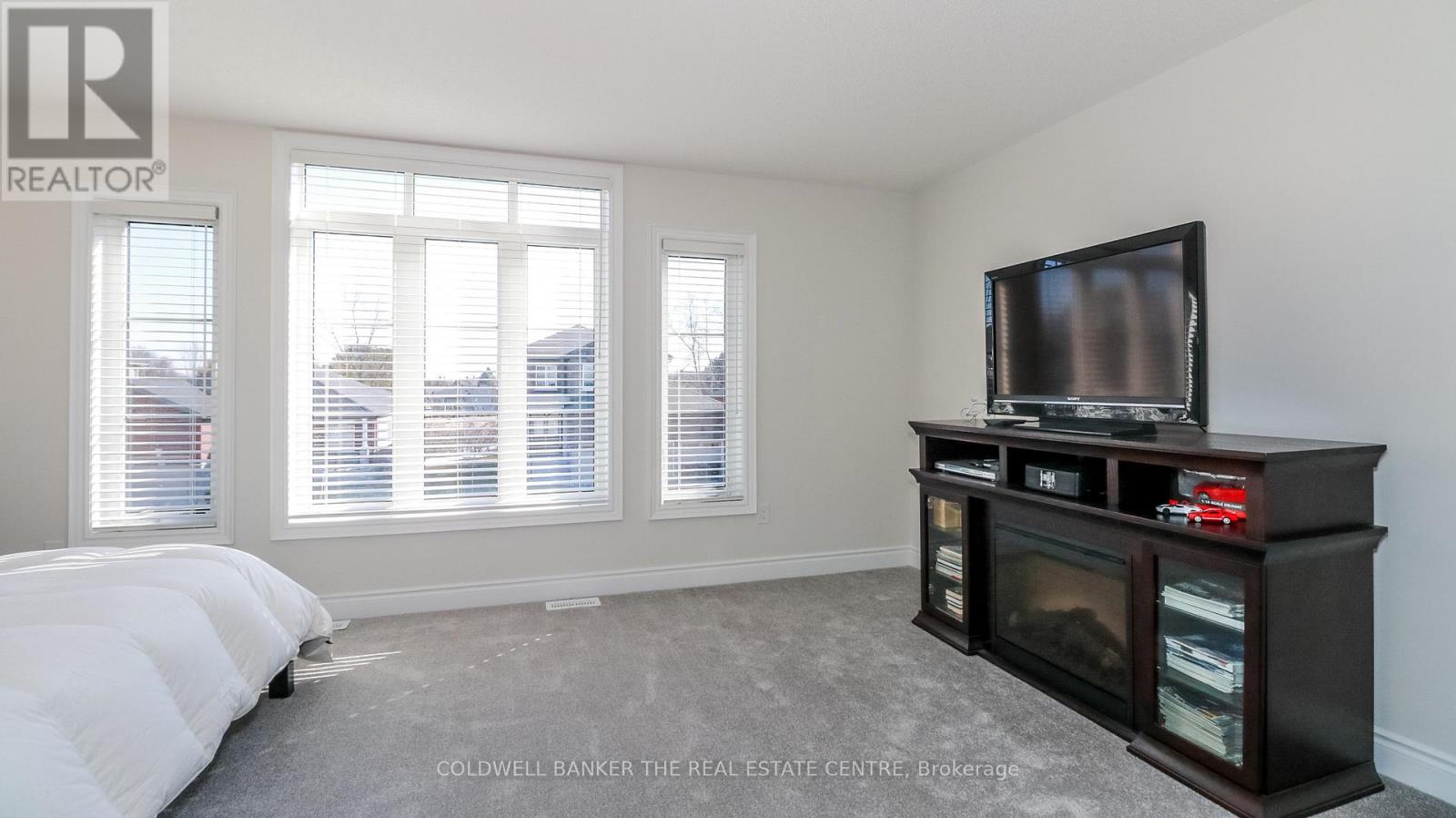 14 Emerald Street, Wasaga Beach, Ontario  L9Z 0K8 - Photo 21 - S12126695