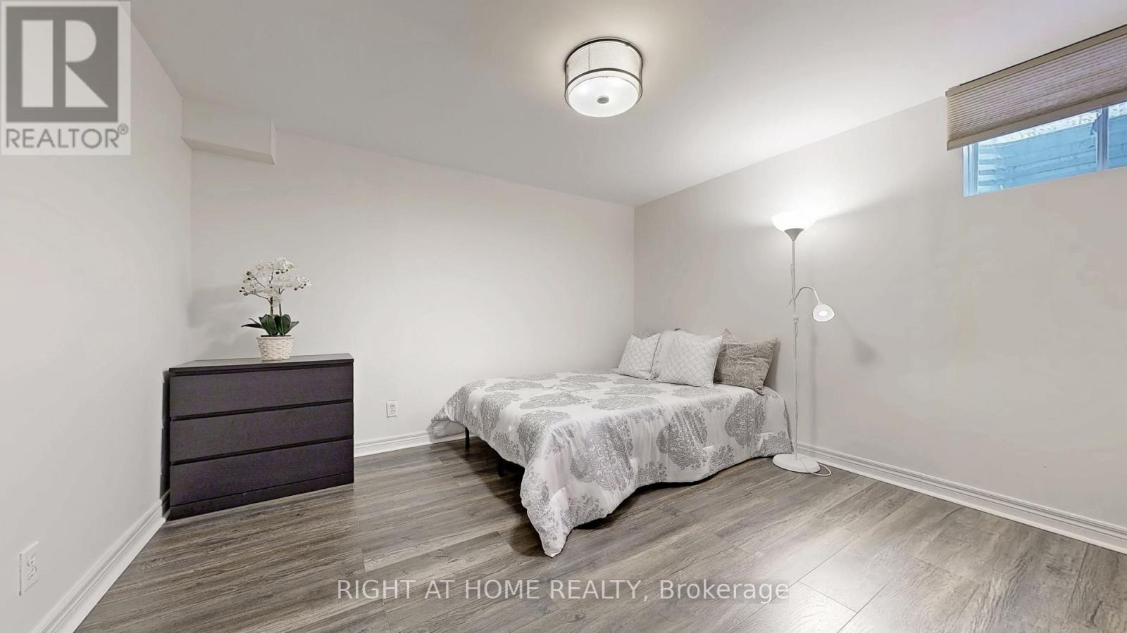 46 Prince William Way, Barrie (Innis-Shore), Ontario  L4N 0Y9 - Photo 43 - S12126810