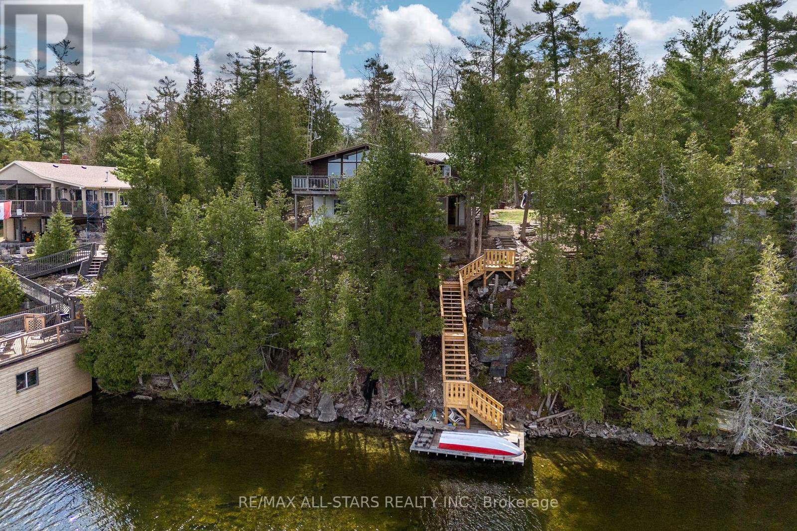 Property at 149 LAKESIDE DRIVE image 3