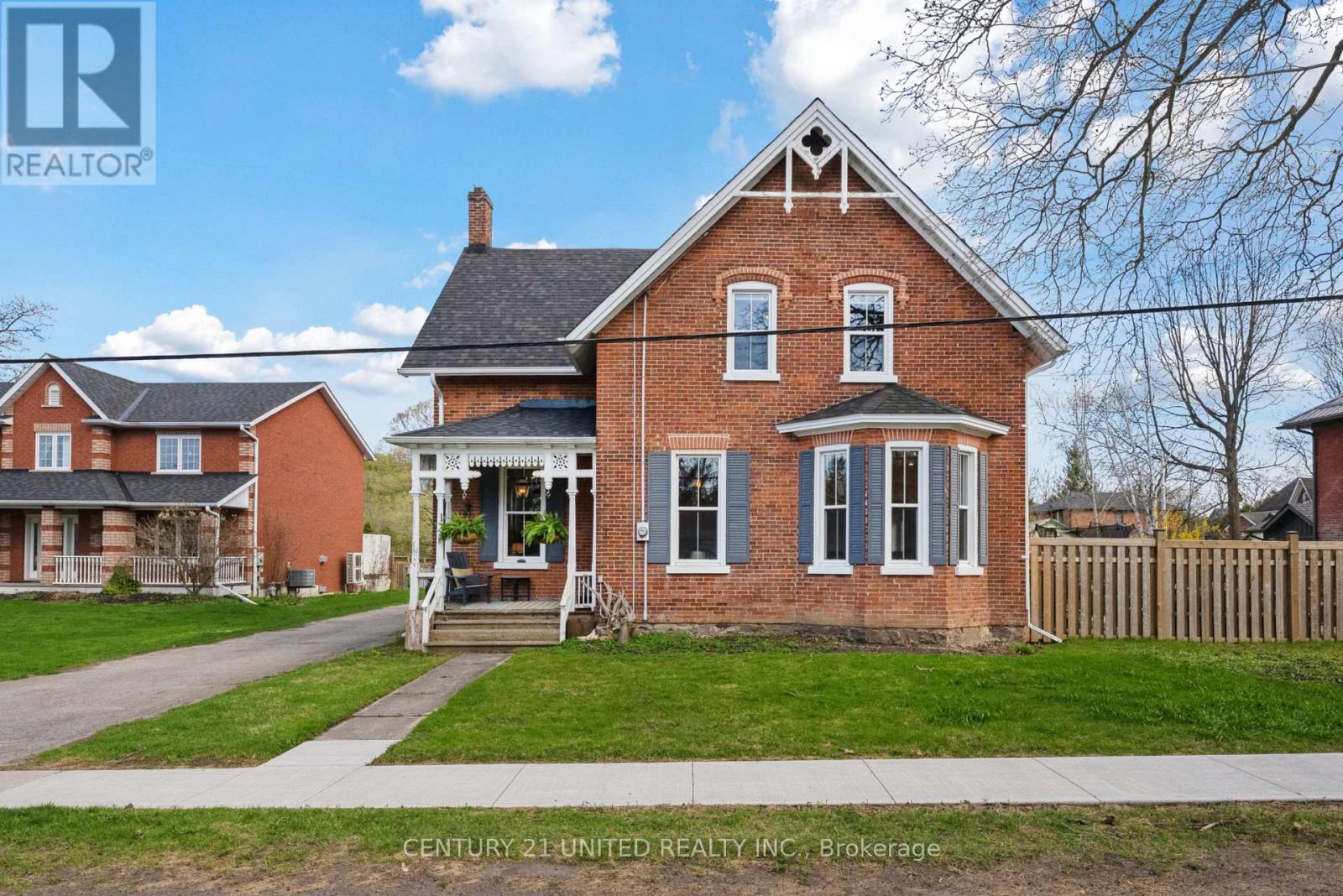 Property at 13 ANNE STREET image 2