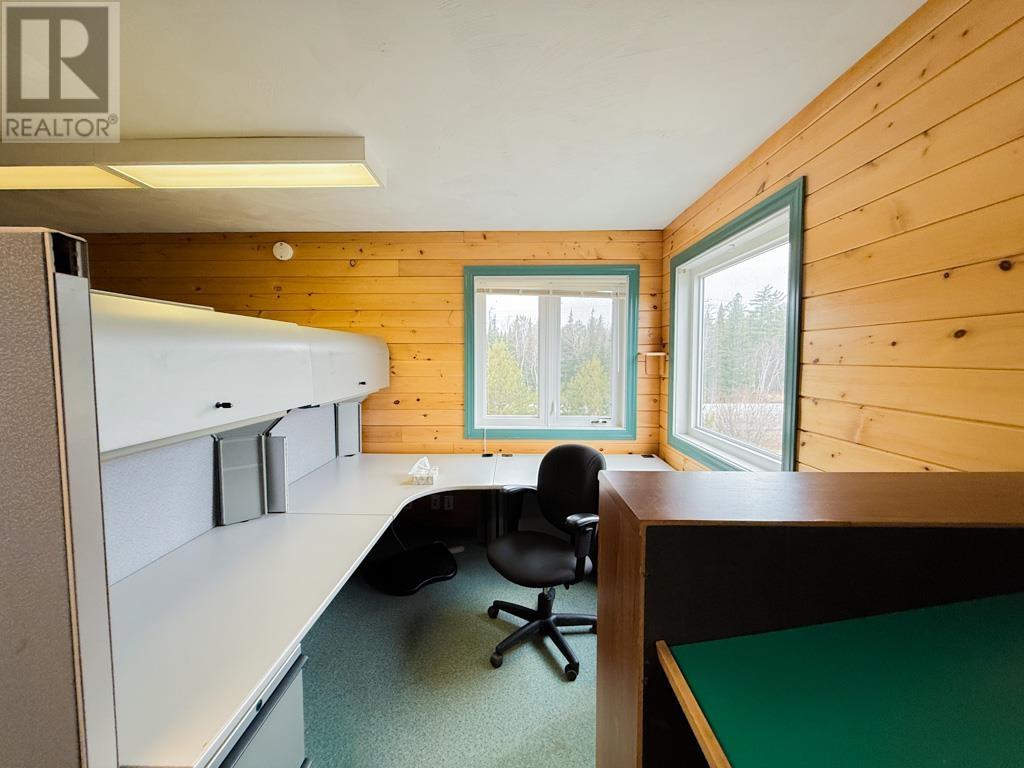 4002 Highway 17 East, Kenora, Ontario  P9N 3X1 - Photo 11 - TB251007