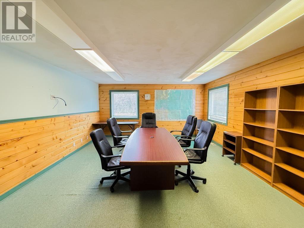 4002 Highway 17 East, Kenora, Ontario  P9N 3X1 - Photo 15 - TB251007