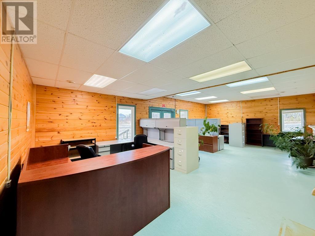 4002 Highway 17 East, Kenora, Ontario  P9N 3X1 - Photo 7 - TB251007