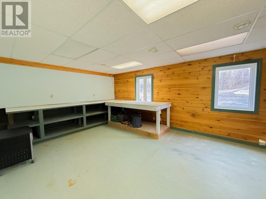 4002 Highway 17 East, Kenora, Ontario  P9N 3X1 - Photo 22 - TB251007