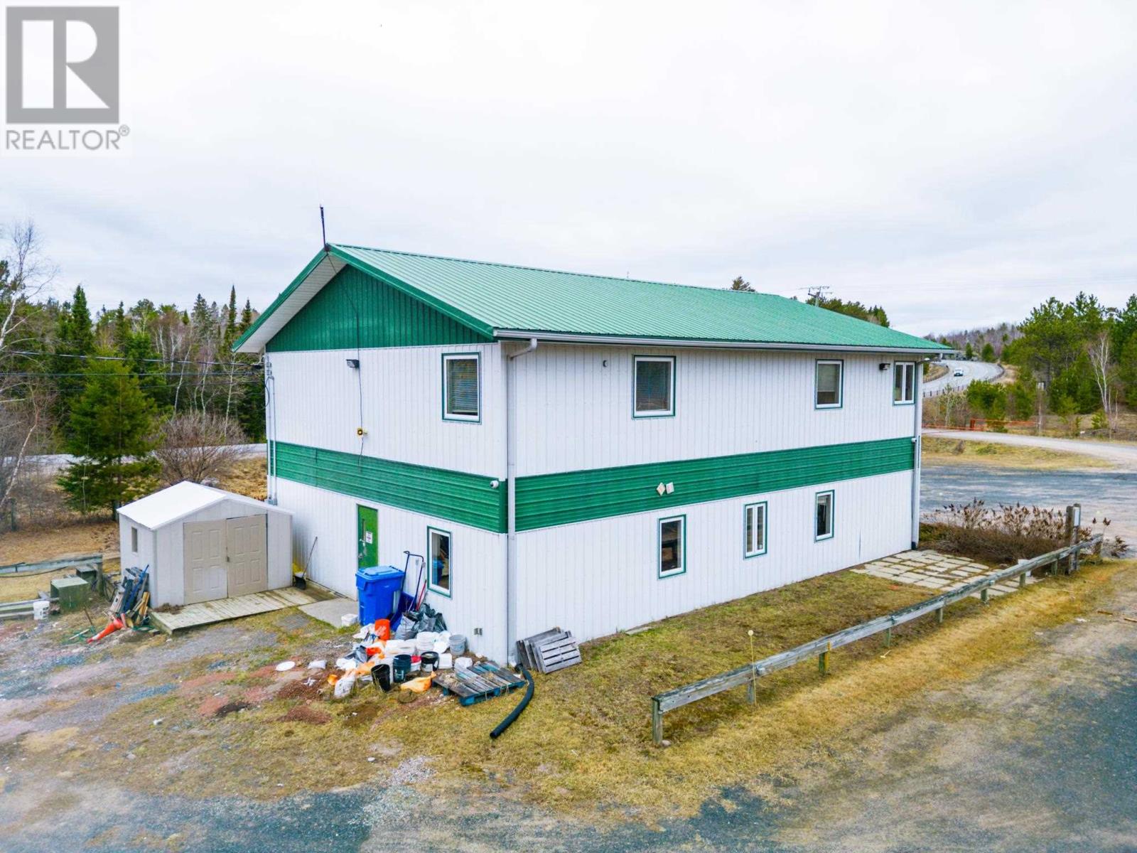 4002 Highway 17 East, Kenora, Ontario  P9N 3X1 - Photo 26 - TB251007