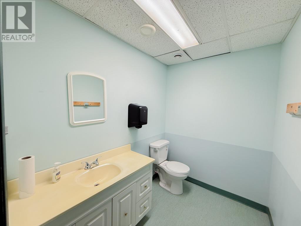 4002 Highway 17 East, Kenora, Ontario  P9N 3X1 - Photo 24 - TB251007