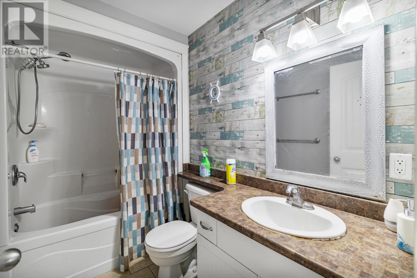 10 Gordon Gay Drive, Stratford, Prince Edward Island  C1B 0E8 - Photo 35 - 202509858