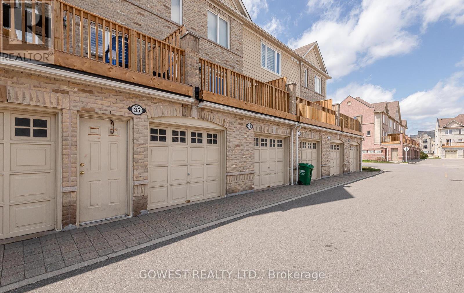 35 - 4965 Southampton Drive, Mississauga, Ontario  L5M 8C8 - Photo 17 - W12126613