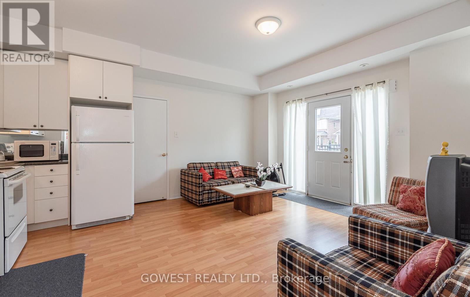 35 - 4965 Southampton Drive, Mississauga, Ontario  L5M 8C8 - Photo 6 - W12126613