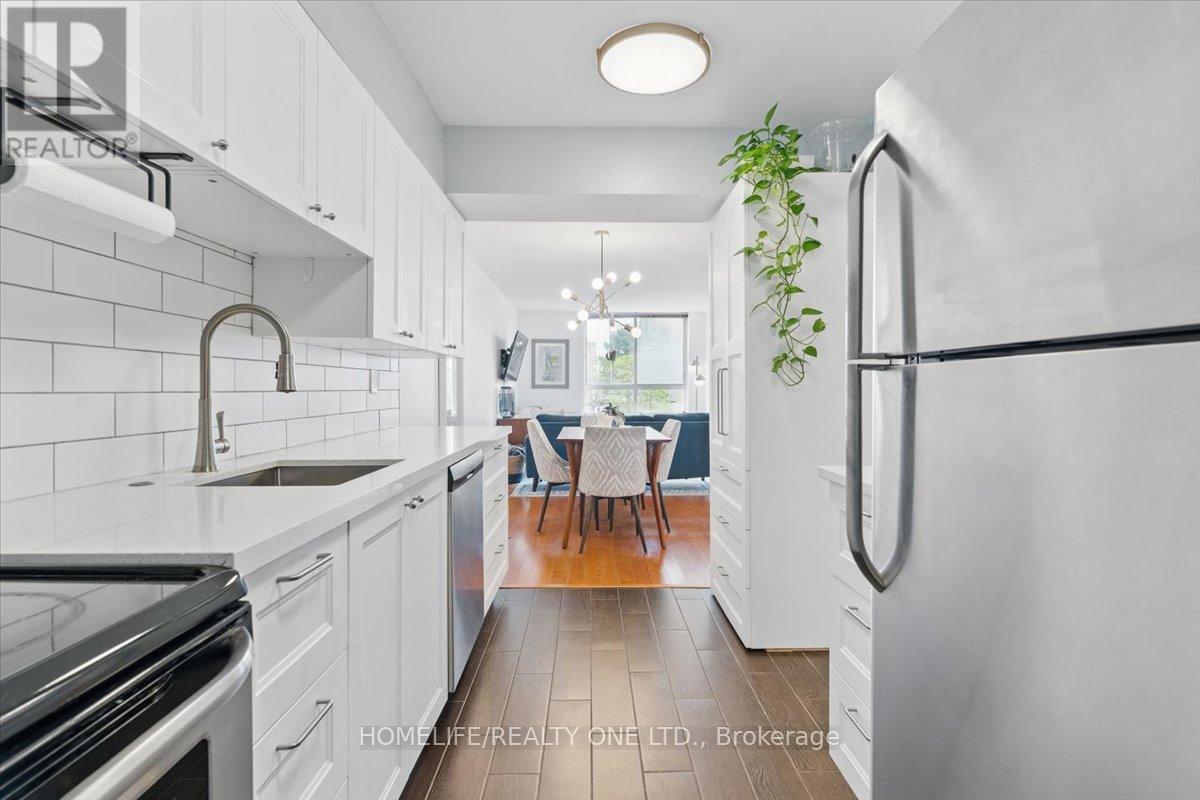 218 - 1485 Lakeshore Road E, Mississauga, Ontario  L5E 3G2 - Photo 1 - W12126638
