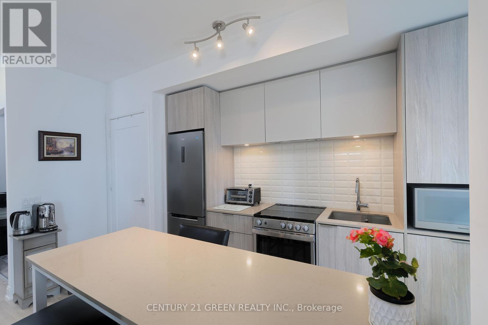 708 - 70 Annie Craig Drive, Toronto, Ontario  M8V 0G2 - Photo 20 - W12126661